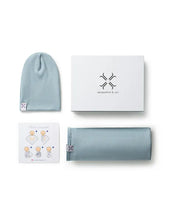 Load image into Gallery viewer, J-blue ribbed beanie and blanket set
