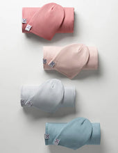 Load image into Gallery viewer, J-blue ribbed beanie and blanket set
