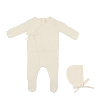 Load image into Gallery viewer, Knit wrap pointelle footie and bonnet - cream
