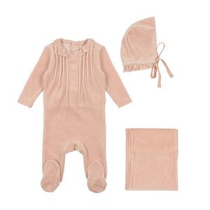 Eyelet collar velour layette set - rose