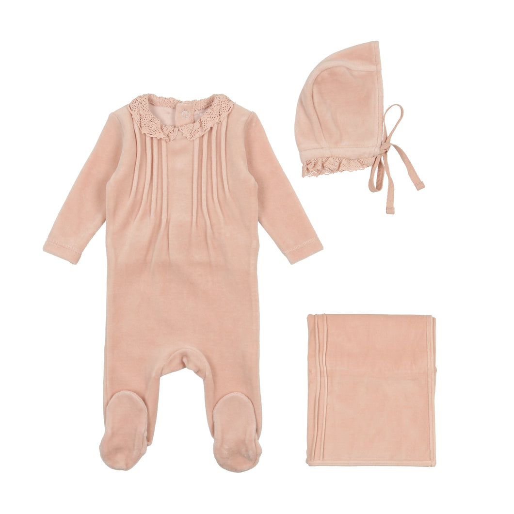 Eyelet collar velour layette set - rose