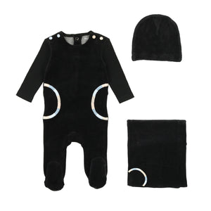Multicolor embroidery layette set - black boy
