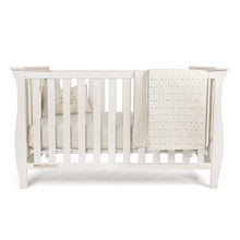 Load image into Gallery viewer, Linear leaf standard crib set (52"x28")
