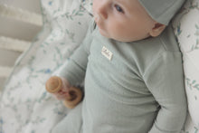 Load image into Gallery viewer, Pointelle bebe layette set - sea foam
