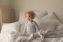 Load image into Gallery viewer, Linear print long sleeve set - light blue

