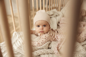 Vintage floral layette set - Pink