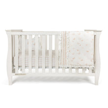 Load image into Gallery viewer, Butterfly portable crib set (24&quot;x38&quot;)
