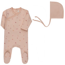 Load image into Gallery viewer, Jersey Cotton Butterfly/ Dragonfly Collection Footie and bonnet - Pink
