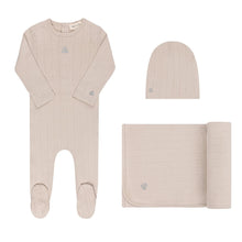 Load image into Gallery viewer, Organic embroidered cherry pointelle layette set - Beige
