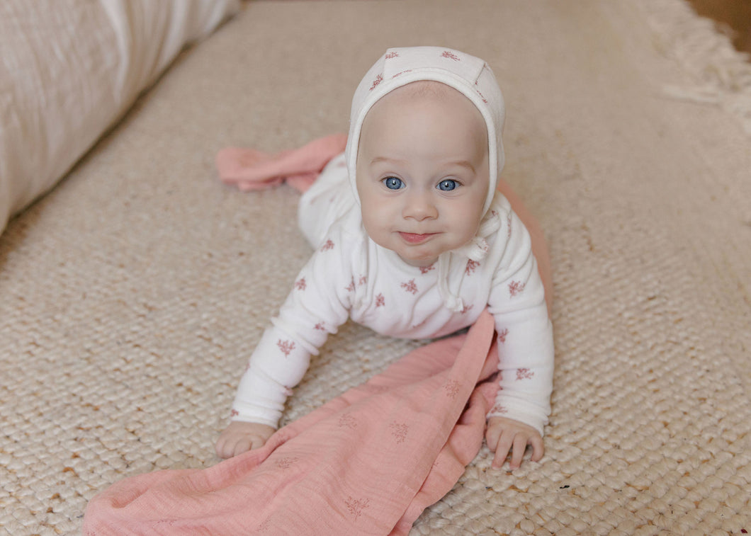 Velour leaf pattern collection  - Footie and bonnet - Ivory girl