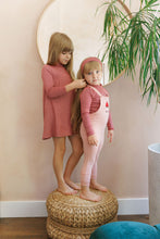 Load image into Gallery viewer, Autumn kids collection - Overalls - Pink
