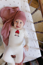 Load image into Gallery viewer, Autumn kids collection - Layette set - Ivory/pink
