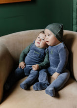 Load image into Gallery viewer, Velour plaid bear collection - Footie and beanie - Blue
