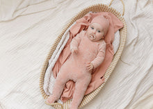 Load image into Gallery viewer, Velour embroidered floral collection - layette set - Pink
