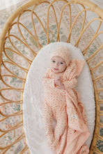 Load image into Gallery viewer, Floral Rib Collection layette set - Pink
