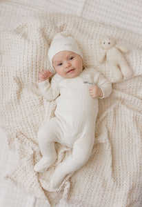 Organic cotton little one layette set - Ivory/blue