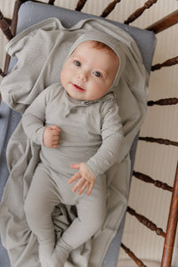 Pointelle star footie and bonnet - blue