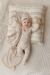 Organic bear collection layette set - tan