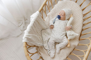 Organic cotton cluster flower collection layette set - Ivory/blue