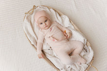 Load image into Gallery viewer, Velour stripe collection - layette set - Light pink
