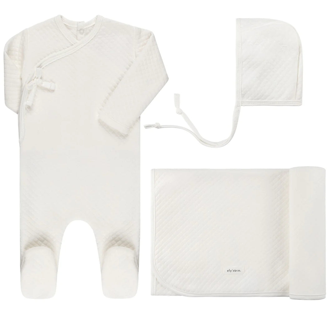 Quilted layette set - Ivory