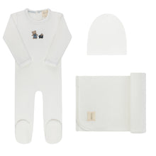 Load image into Gallery viewer, Embroidered Bear Collection - Ivory Boy - Take Me Home Set
