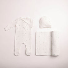 Load image into Gallery viewer, All things baby printed layette set - Chalk white boys
