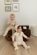 Load image into Gallery viewer, Antique phone layette set - Elmwood
