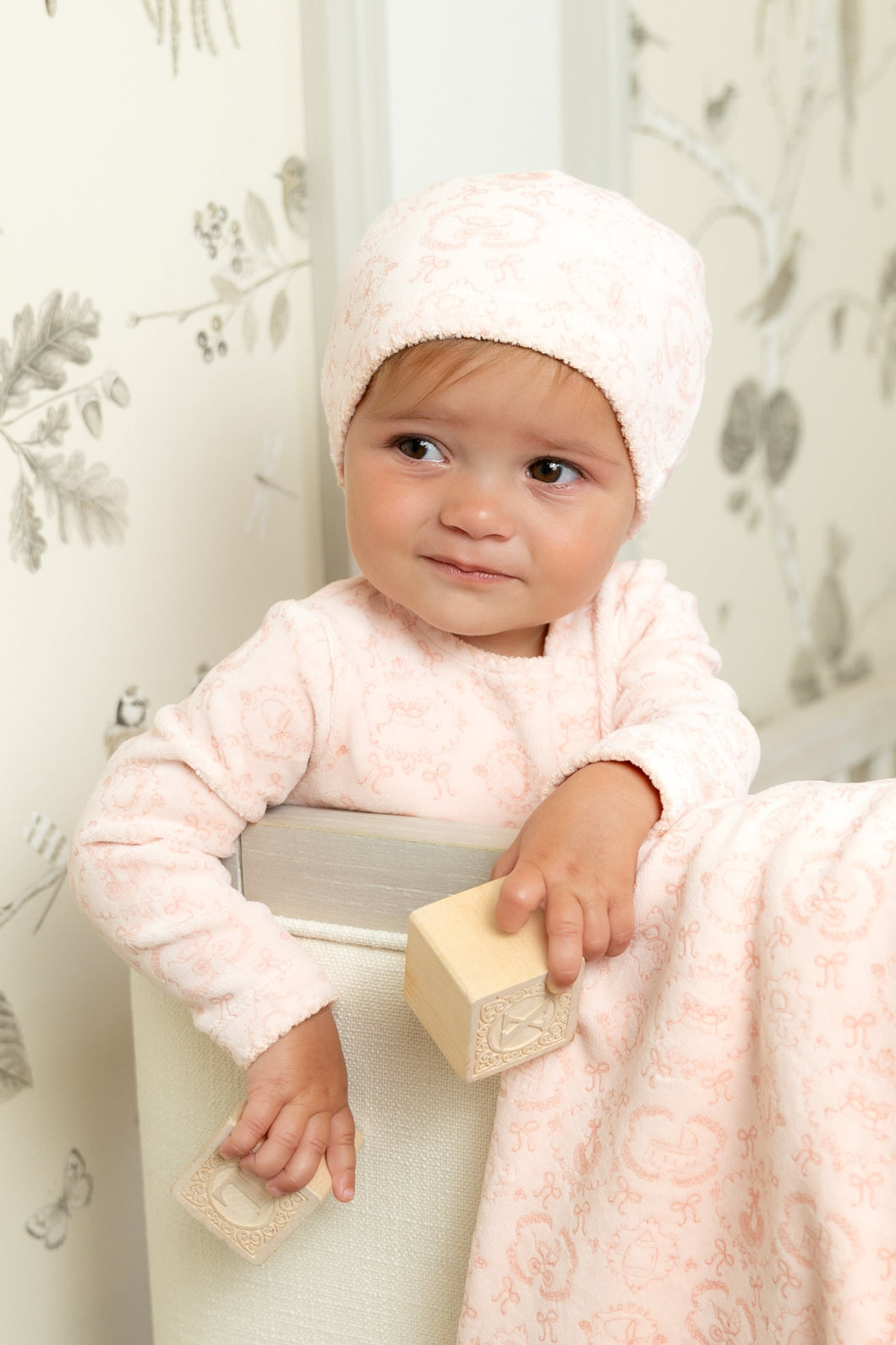 Babyland toile footie and beanie - Pinkalicious