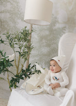 Load image into Gallery viewer, Bird &amp; Branch Layette Set - Ivory and blue
