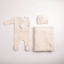 Load image into Gallery viewer, Blossoms print velour layette set - Linen boys
