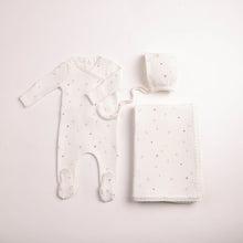 Load image into Gallery viewer, Delicata floral layette set - Linen Girls
