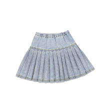 Load image into Gallery viewer, Low cut denim pleated skirt - lt blue denim
