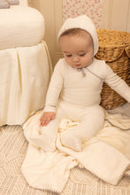 Load image into Gallery viewer, Classic stitch velour layette set - Chalk white
