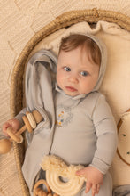 Load image into Gallery viewer, Cradle scene layette set - Crisp blue
