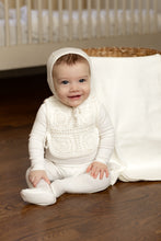 Load image into Gallery viewer, Crochet pullover vest layette set - white
