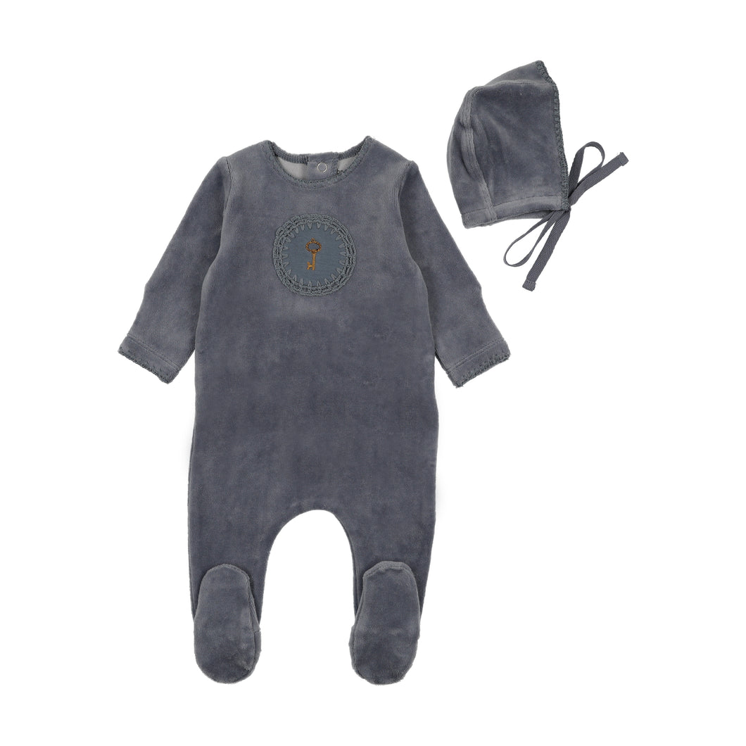 Crochet velour layette set - hydrangea blue