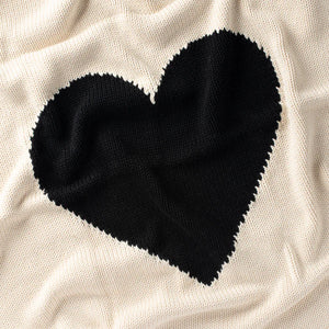 Domani black heart baby blanket