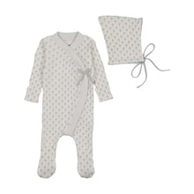 Load image into Gallery viewer, Double print layette set - boys print
