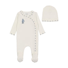 Load image into Gallery viewer, Dutch baby footie and beanie - chalk white boys
