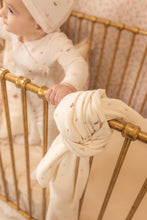 Load image into Gallery viewer, Flutter and fly layette set - Ivory girls
