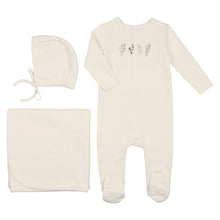 Load image into Gallery viewer, Garden glow layette set - boy
