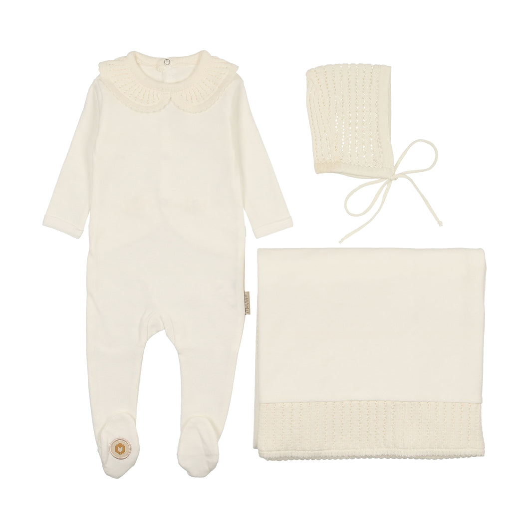 Graceful collar layette set - Ivory