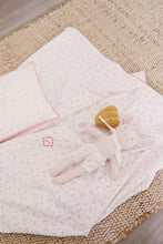 Load image into Gallery viewer, Petit pois throw pillow - pink
