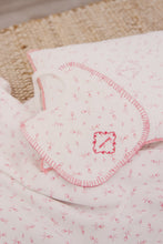 Load image into Gallery viewer, Petit pois throw pillow - pink
