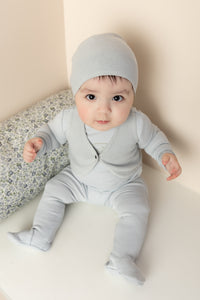 Knit applique layette set - london fog