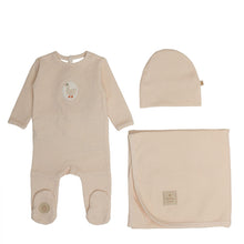Load image into Gallery viewer, Little duckling layette set - Ivory and pink
