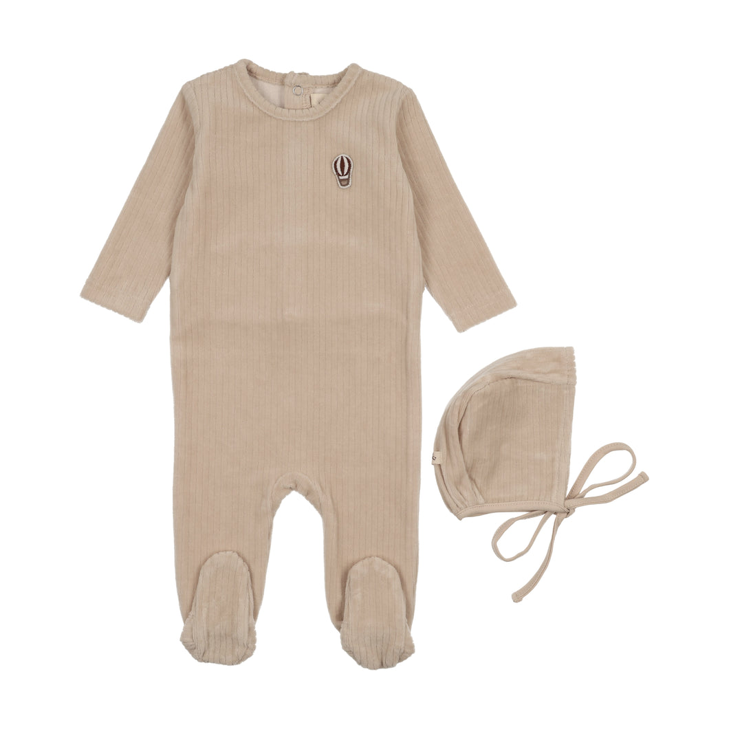 Ribbed velour embroidered footie and bonnet  - Oatmeal/mink balloon
