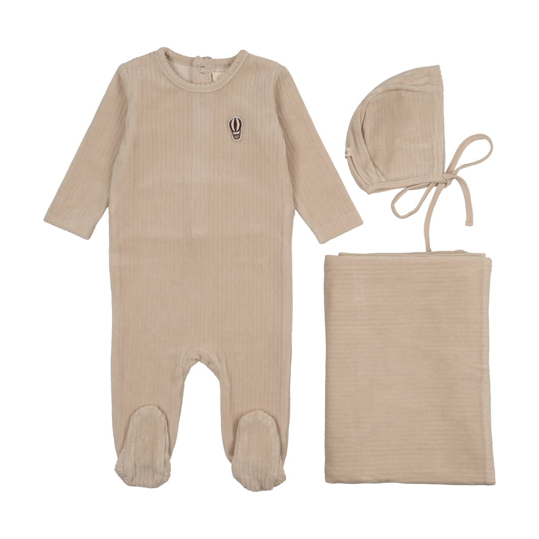 Ribbed velour embroidered layette set  - Oatmeal/mink balloon