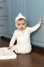 Load image into Gallery viewer, Mason jars layette set - arctic white boys
